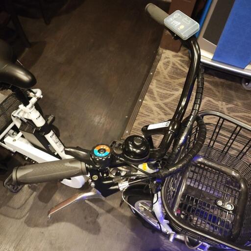 引っ越しで急いてます 必要の方 値段 相談 乗ります、バッテリーは2本ついてますバッテリーは2本ついてます 新品です、この価格は10月19日までです。新品