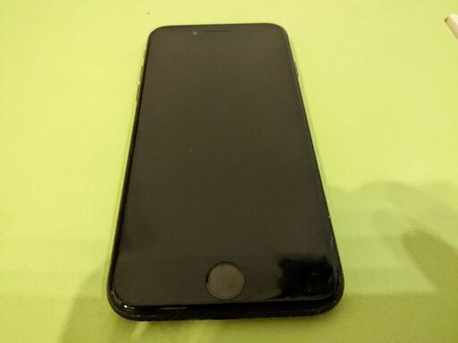 Apple iPhone 7 32GB SIMフリー
