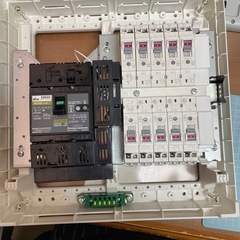 値下げ交渉、郵送OK)未使用 分電盤 HCD3E6-102 日東工業 HCD形ホーム