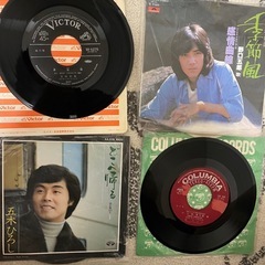 レコード4枚
