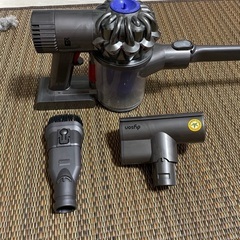 Dyson ハンディークリーナー