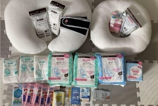 お産セット、哺乳瓶、バウンサーその他多数♪