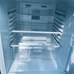 U-inG ノンフロン冷凍冷蔵庫 UR-F110