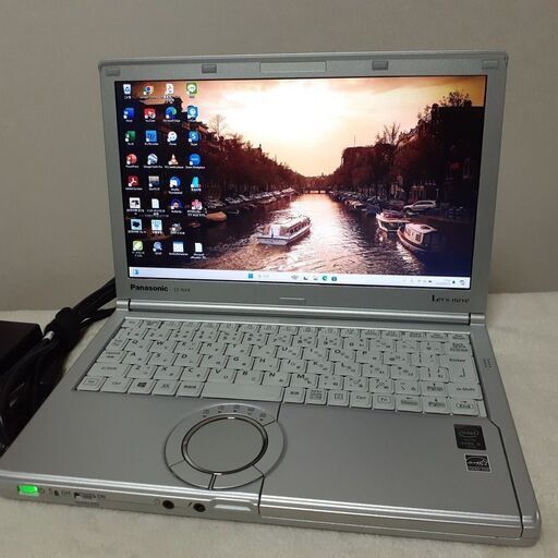 【お取引決定しました】【携帯に便利な12インチ】小型・軽量　core i5　8GB　SSD　Microsoft Office2021　Wi-Fi　Bluetooth　Windows11　Panasonic　Let’s note