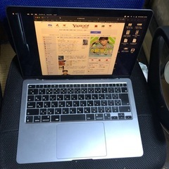 Apple MacBook Air M1 2020年 8GB 液晶破損