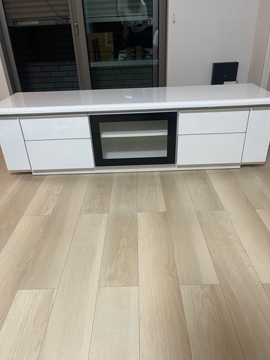 【美品】ニトリ テレビ台 幅180cm・スライドガラス扉・ホワイト／早い者勝ち 美品】ニトリ テレビ台 幅180cm・スライドガラス扉・ホワイト／早い者