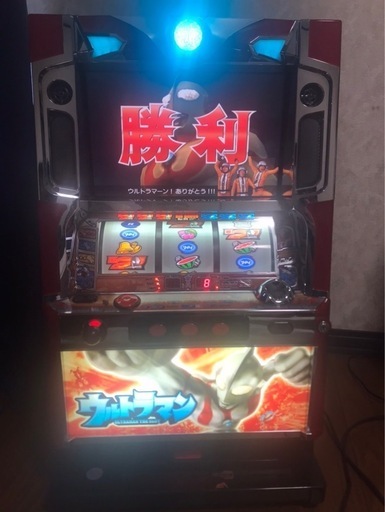 山佐・ウルトラマン・ザ・スロット\n