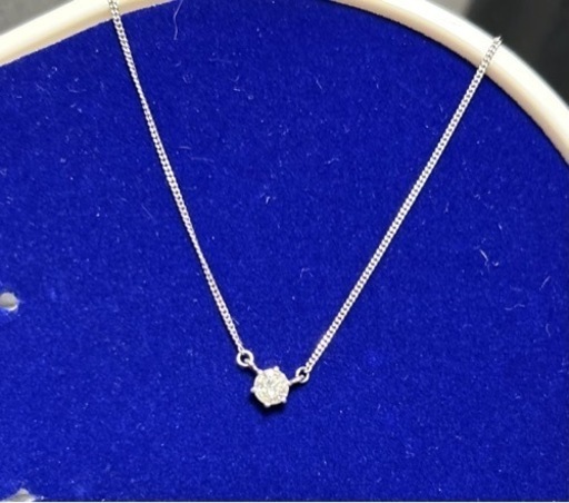 一粒ダイヤ　0.37 ct　ネックレス