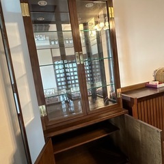 カリモク ドマーニガラスキャビネット