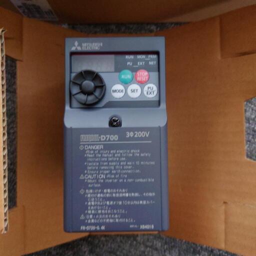 新品 三菱電機 インバーター 0.4k