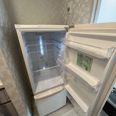 Panasonic 冷蔵庫　NR-B17FW-W 