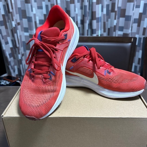 NIKE ランニングシューズ