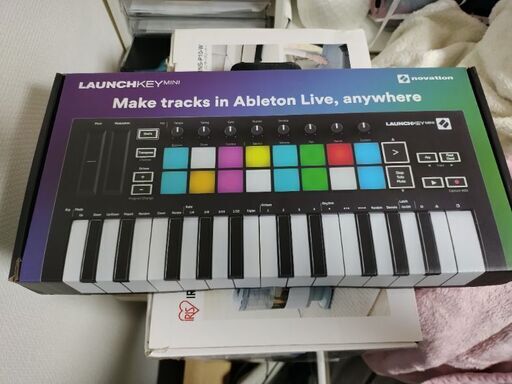 新品未使用!NOVATION Launchkey Mini MK3 MIDI