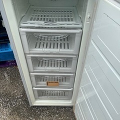 冷凍　ストッカー　　　※引き取りお願いします