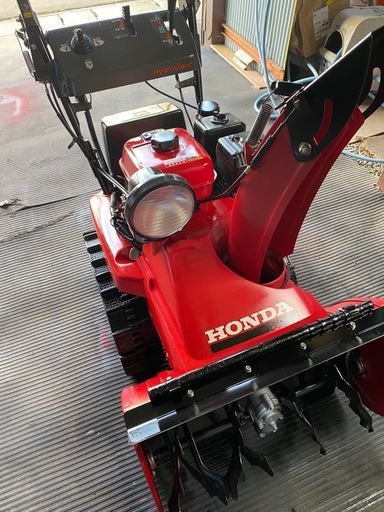 ホンダ 除雪機 、型式：HS660旭川近郊から！ 女性の方でも、使いやすい。引き取り歓迎、旭川市から150キロ以内、無料配達、