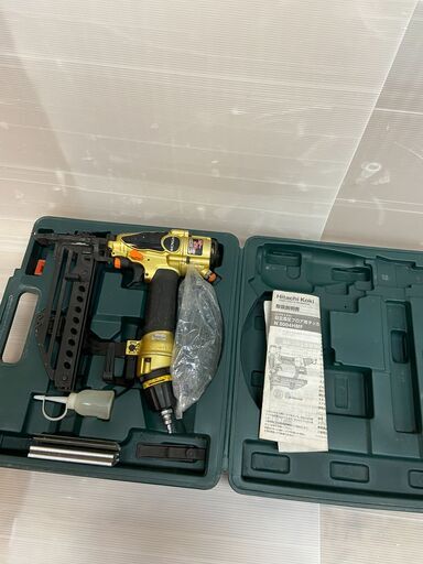 【中古】【動作OK】【店頭引取限定】日立 HITACHI  50ｍｍ 高圧 フロアタッカ  N5004HMF　13,200円（税込）