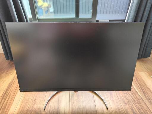 ディスプレイ　philips  27E1
