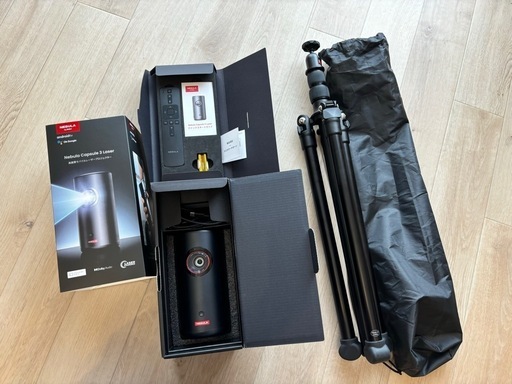 Anker Nebula Capsule3 Laser三脚付き
