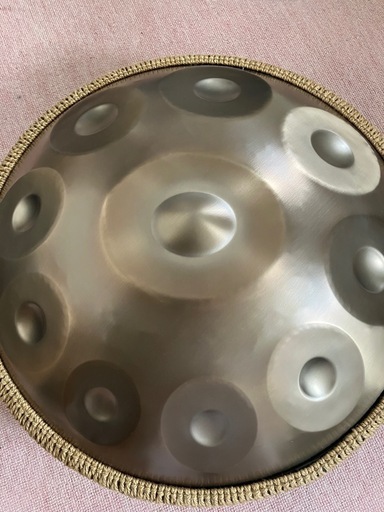 ハンドパン、ハングドラム
