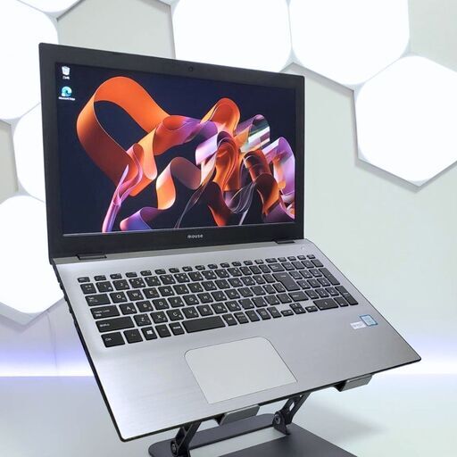超特価！ Core i7 メモリ16GB SSD512GB HDD1TB 15.6インチ ノートPC 全国発送 キャッシュレス決済対応