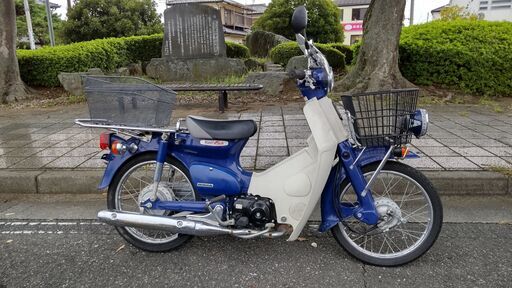 ホンダ　AA01　プレスカブ　原付　バイク　4スト　EFI(PGM−FI)車