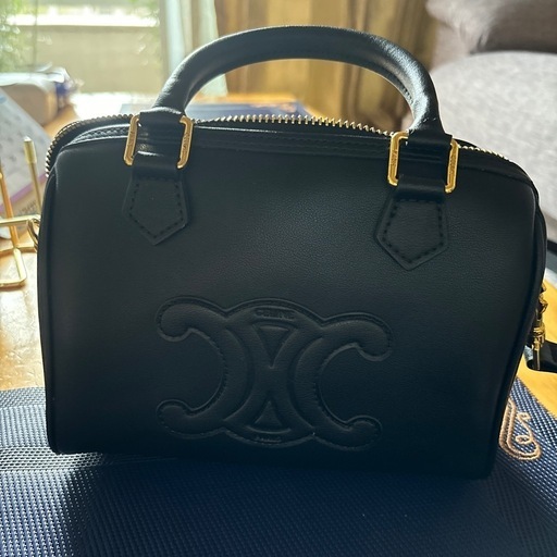 オシャレな並行輸入のバック