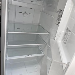 セール?送料・設置込み可 冷蔵庫 227L Hisense 2018年