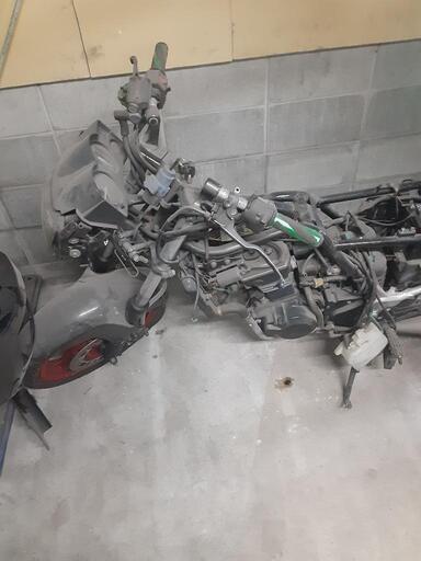 【引取りのみ】カワサキ ニンジャ250 ジャンク品 部品取りとして EX250E-024562\n
