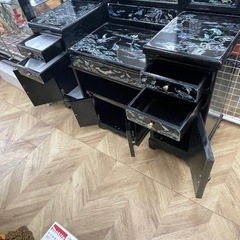 0008　螺鈿の鏡台