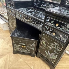 0008　螺鈿の鏡台