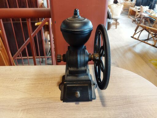 Kalita カリタ コーヒーミル ダイヤミル 手挽きミル 鉄製 レトロ ブラック　/TJ-2031 2F南