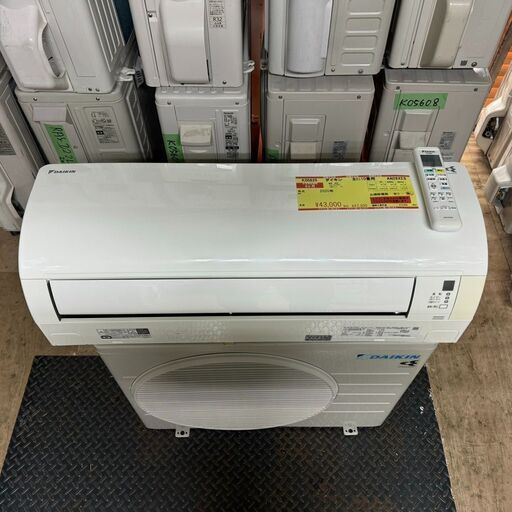 K05625　中古エアコン ダイキン 2020年製 主に10畳用 冷房能力 2.8KW / 暖房能力 3.6KW