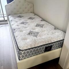 Sealy Mattress(シーリーマットレス) シングルサイズとベッドフレーム