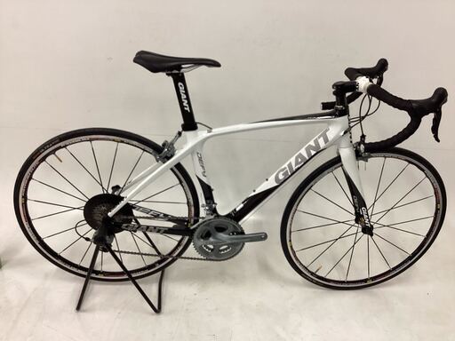 GIANT DEFY ADVANCED1 2010年モデル ロードバイク