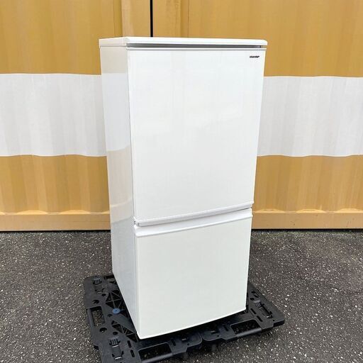 【売約済】SHARP 冷蔵庫【137L】つけかえどっちもドア SJ-C14D-W ホワイト シャープ 2ドア冷凍冷蔵庫 自動霜取り 2018年製