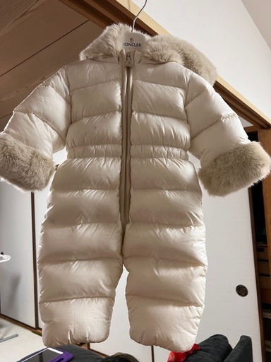 MONCLERベビーカバーオール