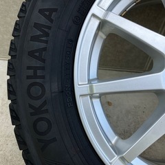 195/65R15スタッドレスタイヤ付きホイール4本　ノア、ヴォクシー、ステップワゴン、セレナ等　ランクB