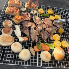 明日BBQに行きたい🍖✨