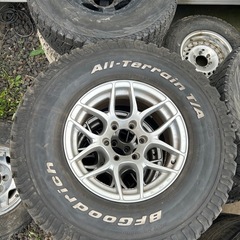 冬タイヤLT285/75R16 