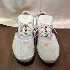 NIKE　スニーカー