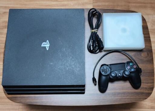 【取引中】ps4 pro 1tb 黒 輸送費500円込