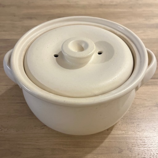 日本製 うれし炊き IWANO [ライバルは旅館の朝ごはん] 思わずあっと声を上げてしまうおいしさ ご飯 釜 ご飯鍋 お米が立つとはこのこと 超耐熱性 オーブン レンジ 食洗機対応 土鍋 直火専用　ご飯釜 3合