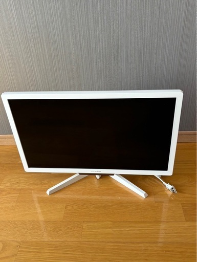 液晶テレビ　24インチ　2019年式美品