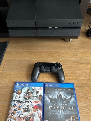 【終了】PS4本体とソフト2本