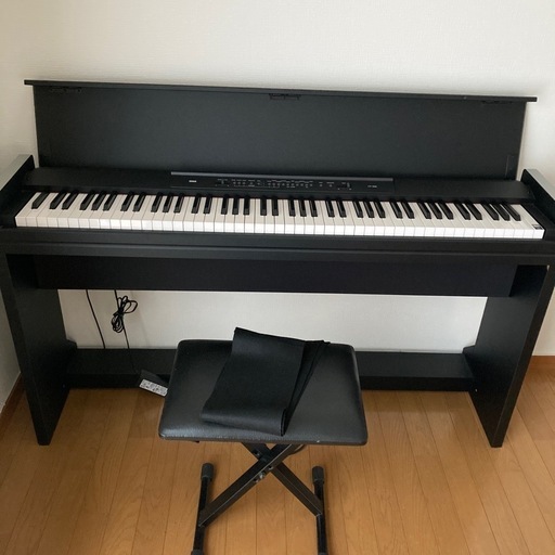 鍵盤楽器、ピアノ KORG  LP-350