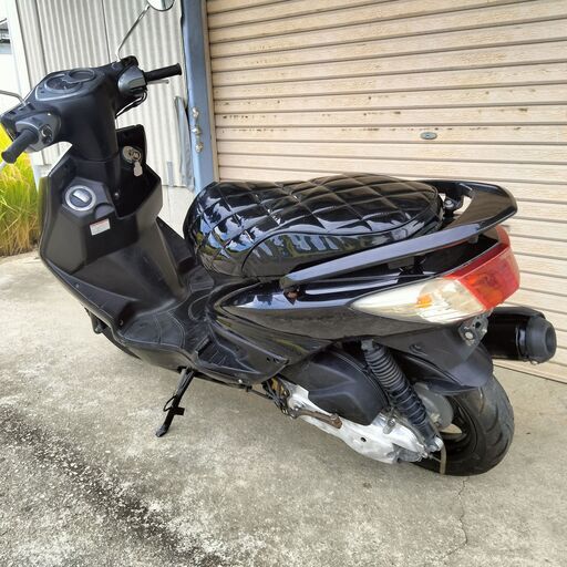 シグナスX125　エンジンセル一発始動。se44j　小回り効いて乗りやすい。 シグナスX125 エンジンセル一発始動。se44j 小回り効いて乗りやすい