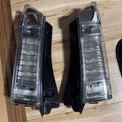 NBOXjf1純正テール