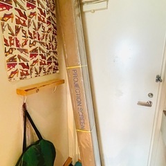 新品未使用プロジェクタースクリーン80インチ16:9吊り下げ式