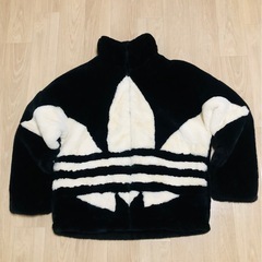 ジャケットと靴
