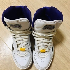 ジャケットと靴
